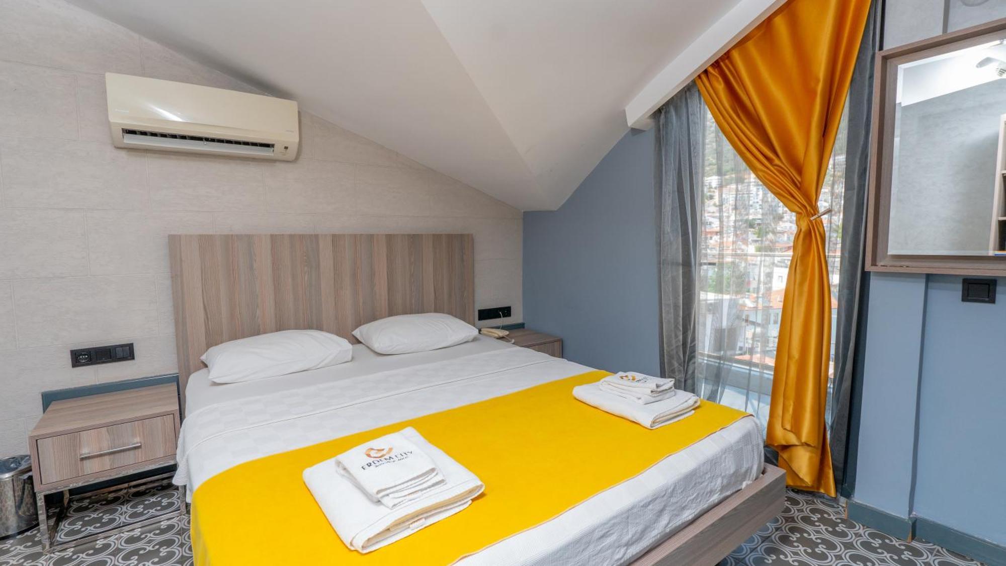 Erdem City Hotel Kaş Extérieur photo